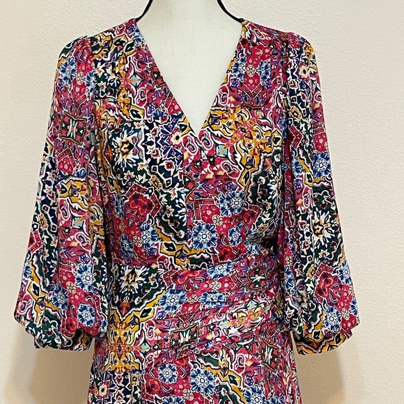 Calvin Klein Women's V-Neck Knee Length Dress with Puffed Sleeves Size 10 - Picture 4 of 16